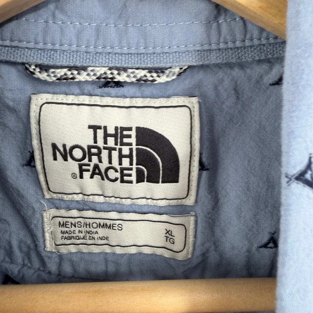 The North Face Button Down‎ Mens XL Blue Short Sleeve Tent Print Cotton Shirt